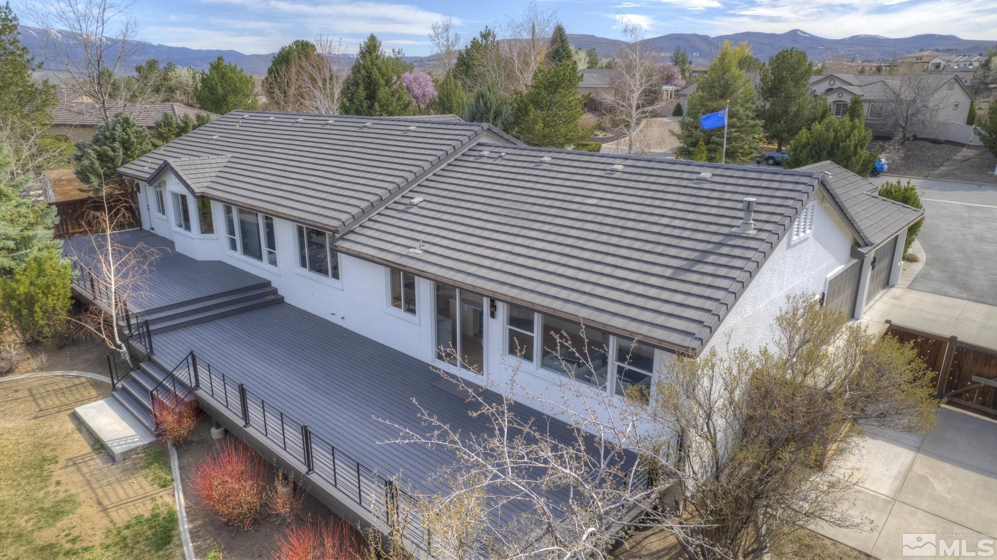 1095 Flanders Road Reno, NV 89511 - Photo 31 of 39 a aerial view of a house next to a yard