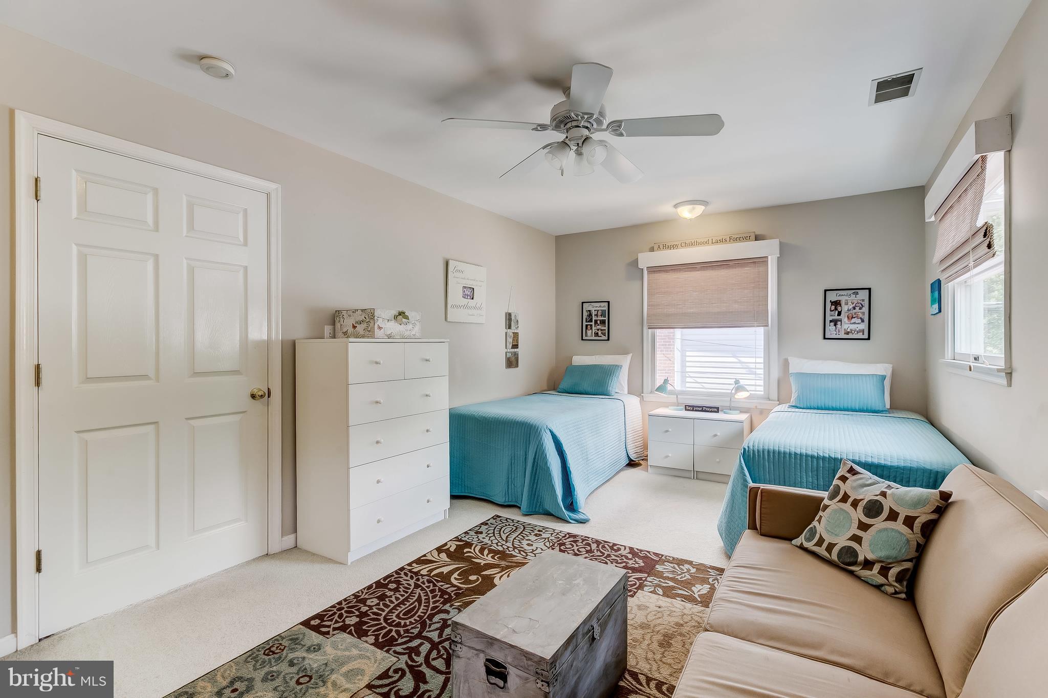 2114 Riverview Road Baltimore, MD 21221 - Photo 21 of 29 UPPER LEVEL~ SPACIOUS 2ND BDRM
