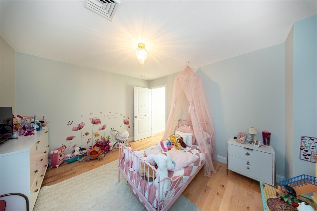 27 Vista Way Fall River, MA 02724 - Photo 26 of 33