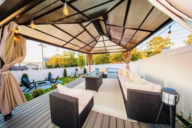 $699,000 | 27 Vista Way, Fall River, MA 02724