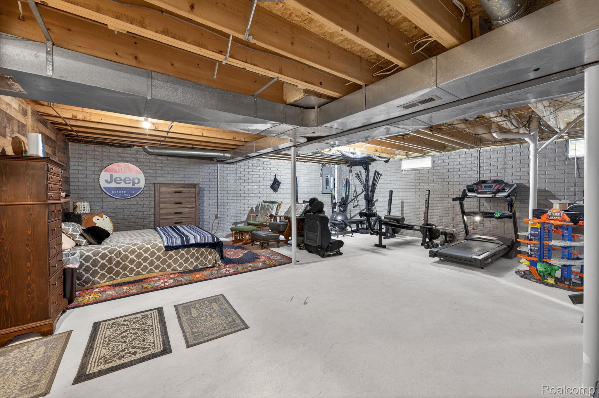 1280 Petts Road Fenton, MI 48430 - Photo 28 of 62 Workout area with concrete floors