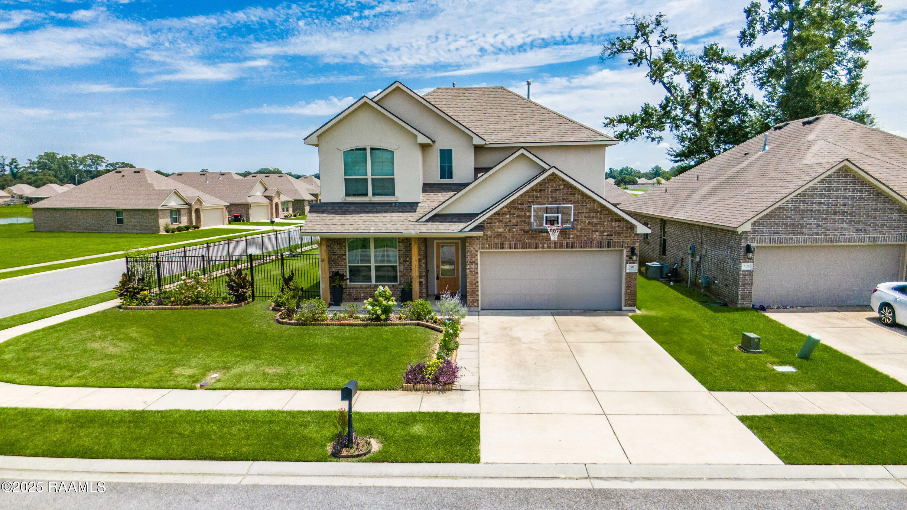 201 Rue Viansa Lafayette, LA 70501 - Photo 2 of 38 201 Rue Viansa