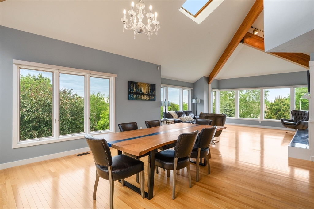 8 Schooner Ridge Gloucester, MA 01930 - Photo 11 of 40