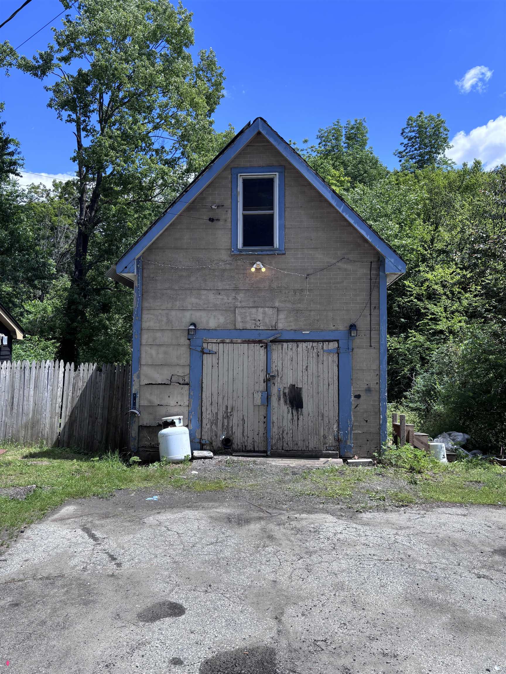 363 East Montpelier Road Barre Town, VT 05641 - Photo 2 of 27