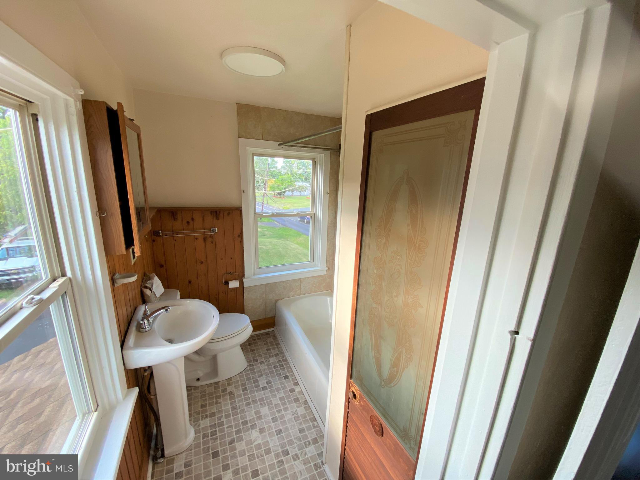 1460 Allentown Road Quakertown, PA 18951 - Photo 10 of 12 Gallery Image 10