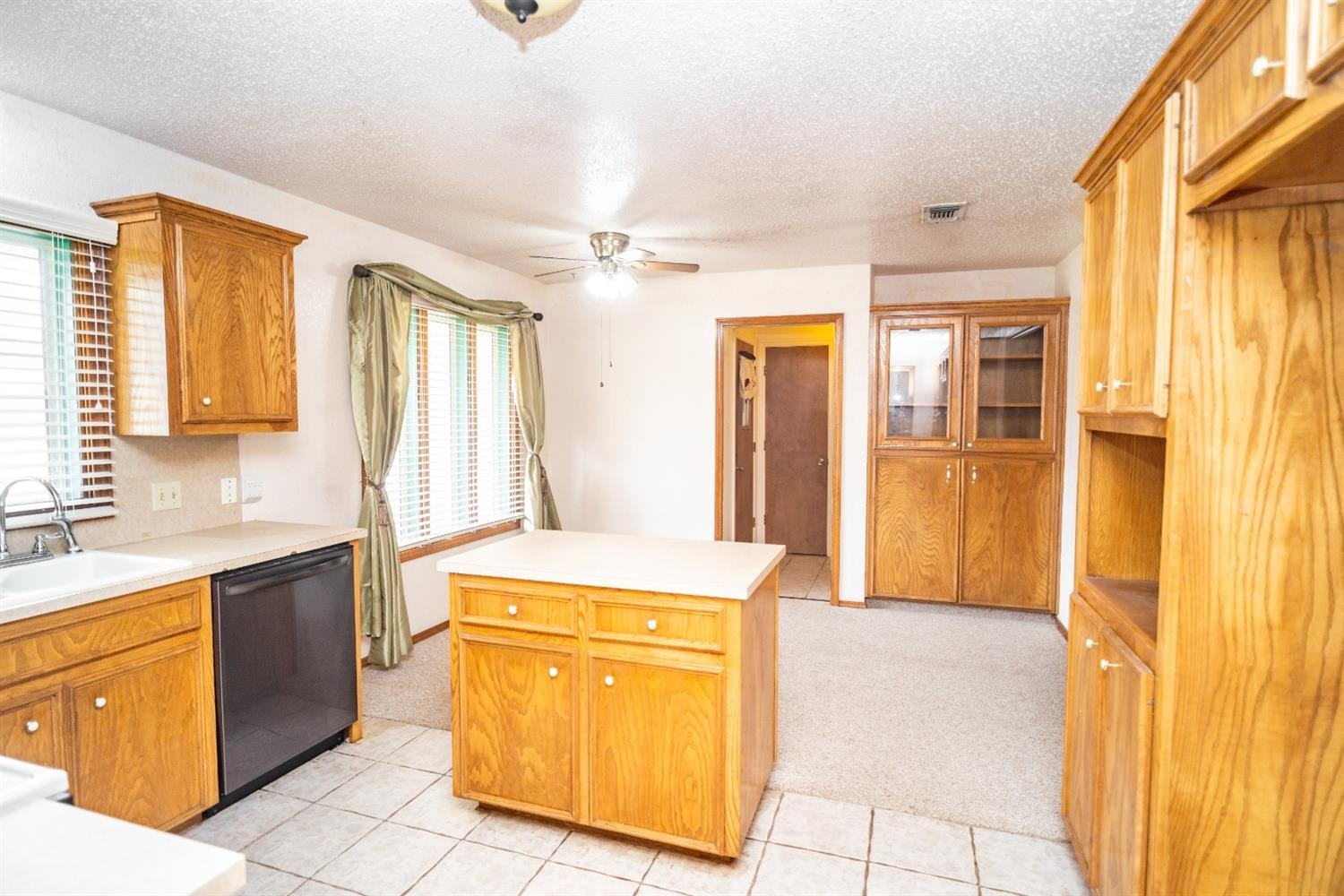 4437 76th Street Lubbock, TX 79424 - Photo 13 of 31 Photo 13