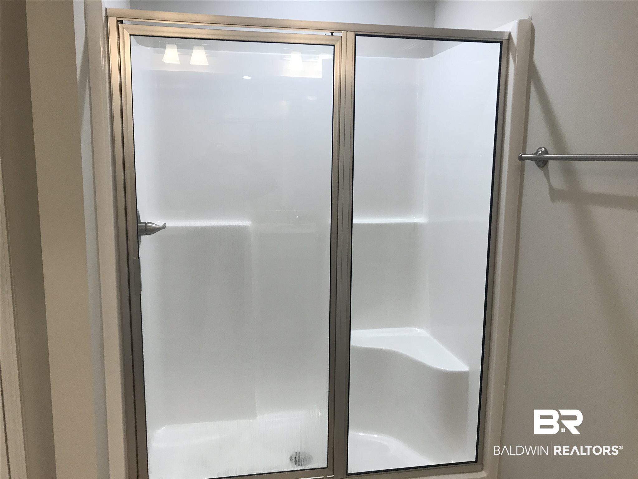 105 Sage Lane Fairhope, AL 36532 - Photo 17 of 44 Master Shower