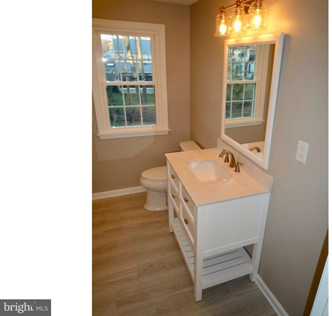 3211 Romilly Road Wilmington, DE 19810 - Photo 19 of 25 Bathroom