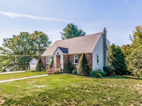 811 Island Pond Road Manchester, NH 03109 - Photo 1 of 1