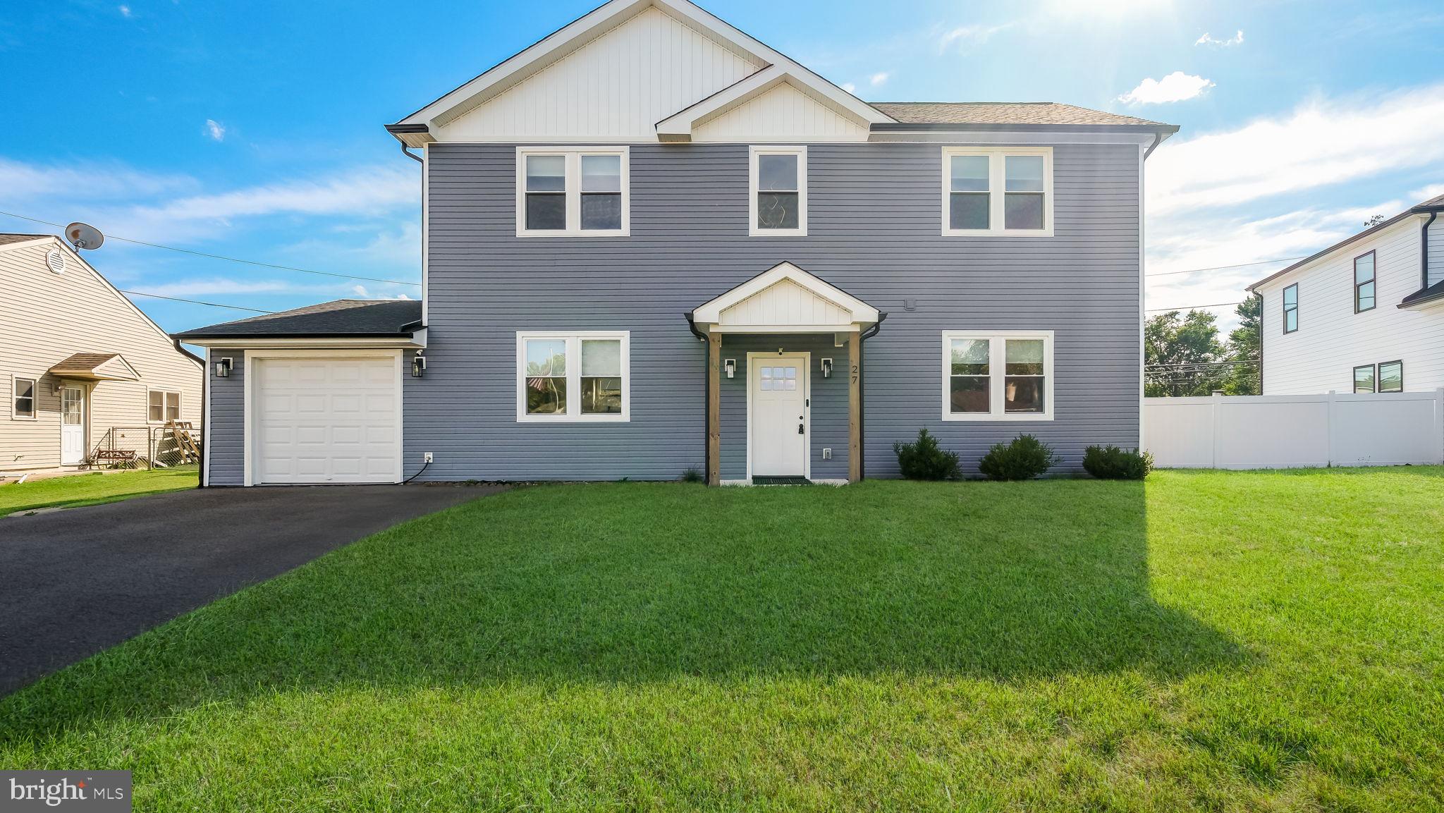 27 Bittersweet Road Levittown, PA 19057 - Photo 5 of 36