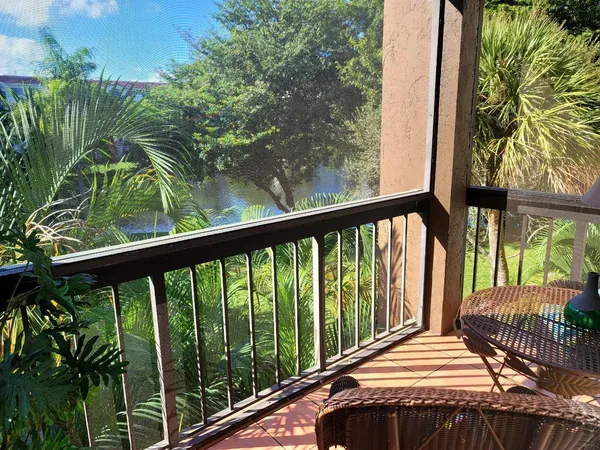 $1,695 | 955 Egret Circle, Unit 301, Delray Beach, FL 33444