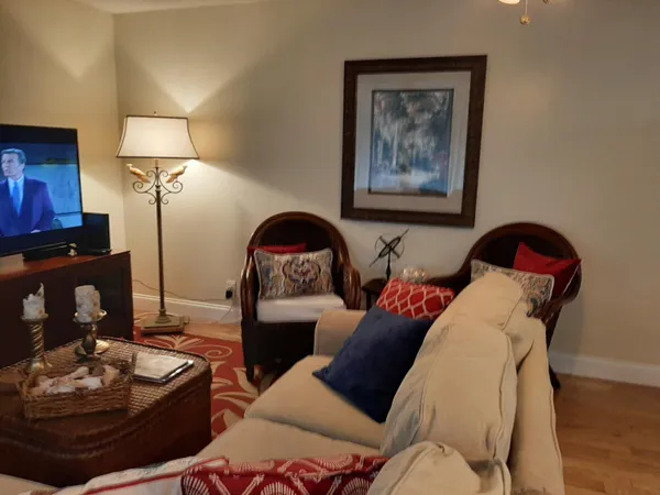 $1,695 | 955 Egret Circle, Unit 301, Delray Beach, FL 33444