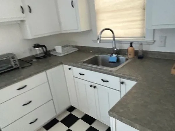 $1,400 | 14 Hamel Road, Sunapee, NH 03782