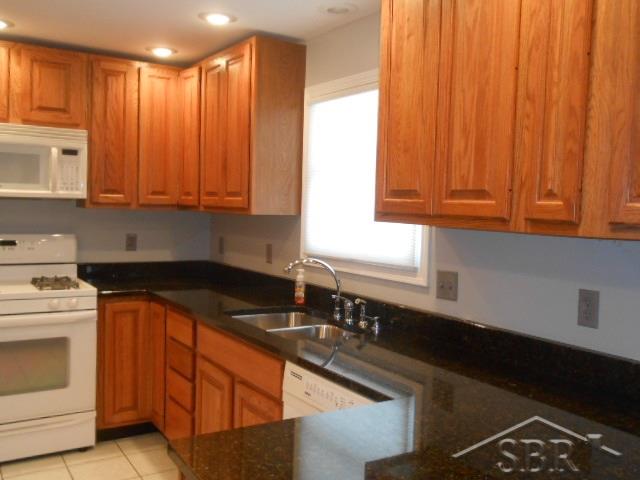 6805 Midland Road Freeland, MI 48623 - Photo 2 of 14 31309482-1.JPG