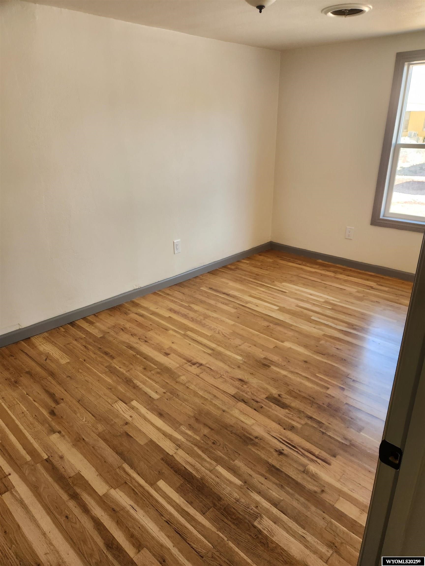 1342 High Street Torrington, WY 82240 - Photo 5 of 11