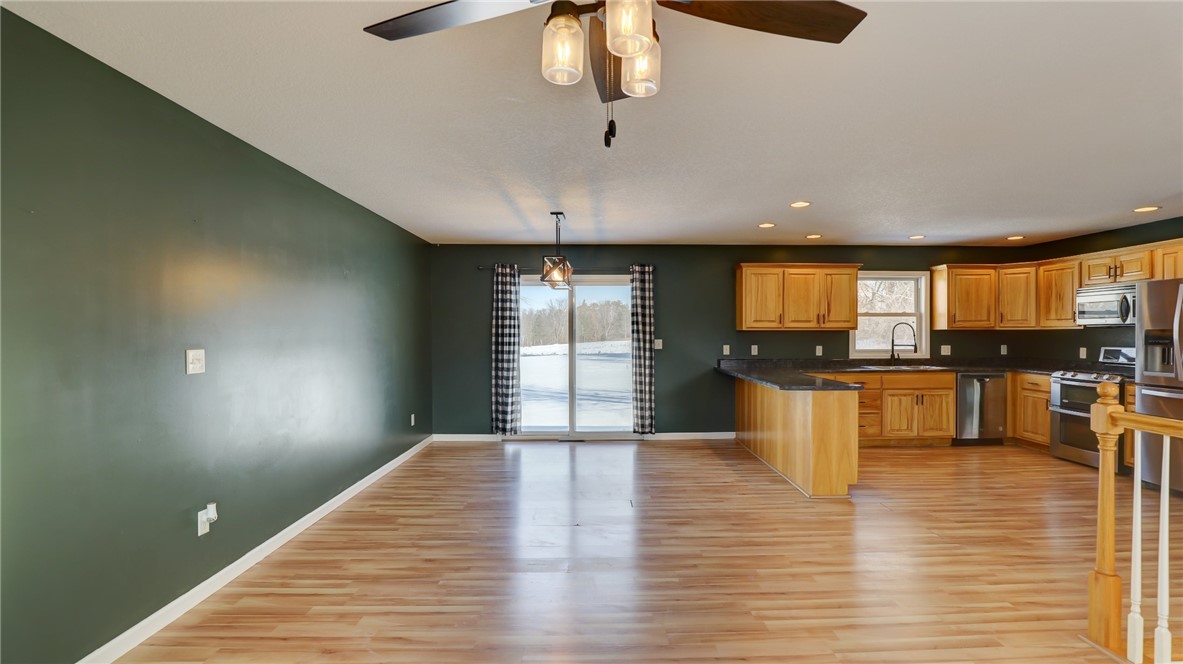 3340 South Baltimore Avenue Decatur, IL 62521 - Photo 8 of 36