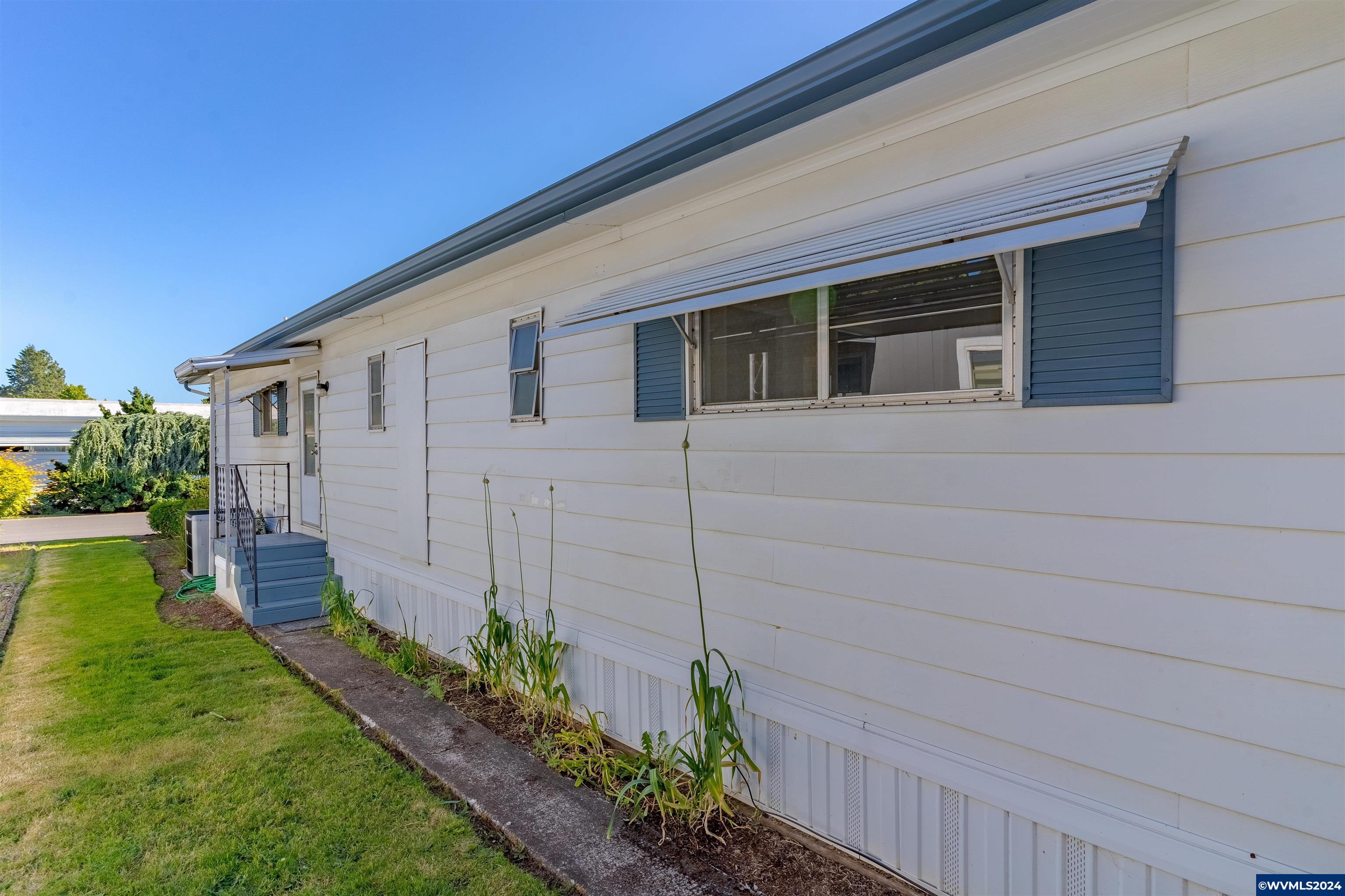 4940 Sunnyside Road Southeast, Unit B7 Salem, OR 97302 - Photo 9 of 29 Gallery Image 9