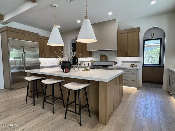 $2,400,000 | 4035 East Osborn Road, Phoenix, AZ 85018