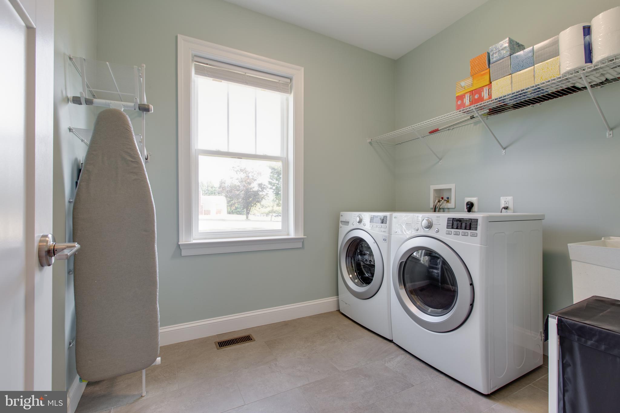 4596 Roundhill Road Ellicott City, MD 21043 - Photo 28 of 55 Laundry Room