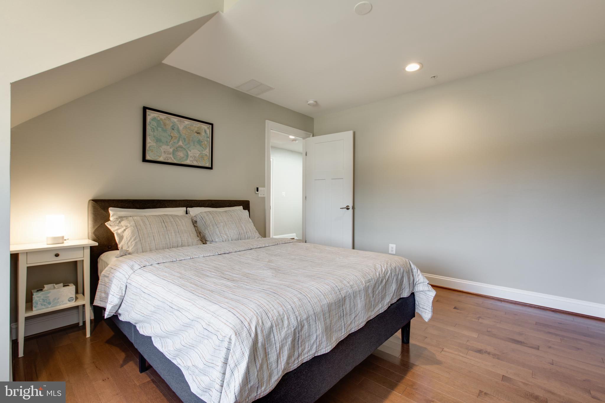 4596 Roundhill Road Ellicott City, MD 21043 - Photo 38 of 55 Bedroom #4