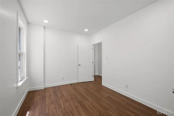 $269,000 | 4936 Shaw Avenue, St. Louis, MO 63110