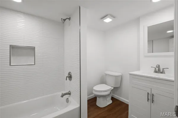 $269,000 | 4936 Shaw Avenue, St. Louis, MO 63110