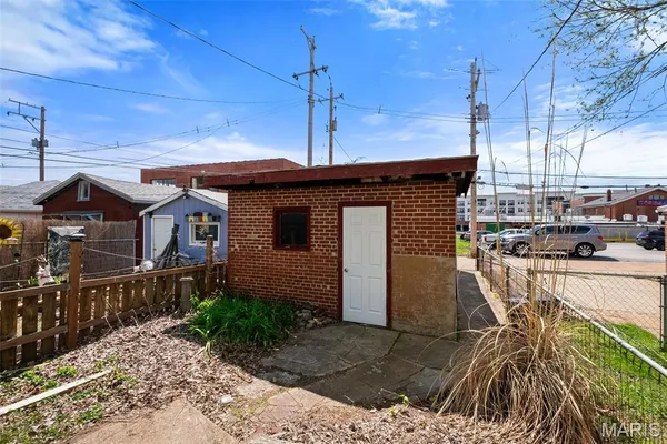 $269,000 | 4936 Shaw Avenue, St. Louis, MO 63110