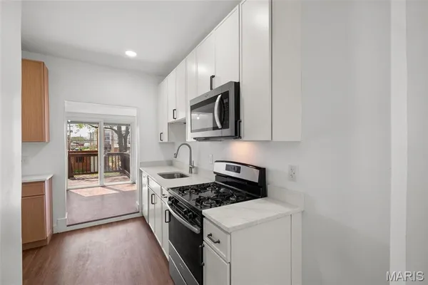 $269,000 | 4936 Shaw Avenue, St. Louis, MO 63110