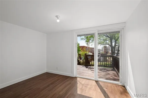 $269,000 | 4936 Shaw Avenue, St. Louis, MO 63110