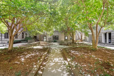 $715,000 | 771 Harrison Avenue, Unit 303, Boston, MA 02118