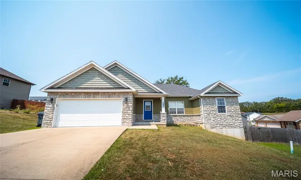 $340,000 | 109 Maxwell, Waynesville, MO 65583
