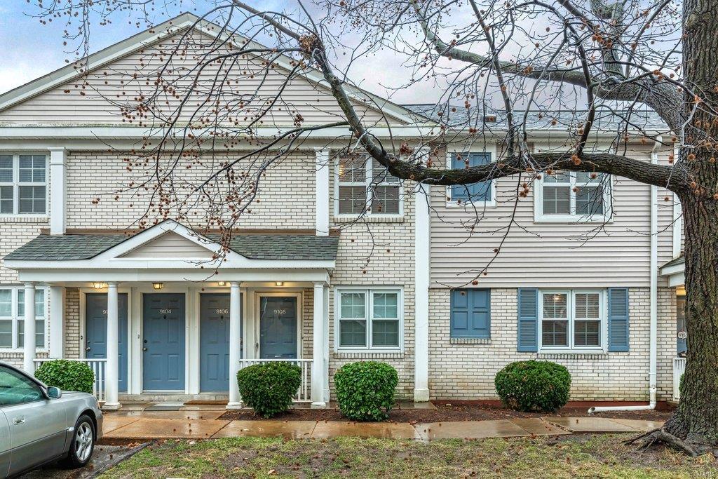 9106 Eager Road St. Louis, MO 63144 - Photo 1 of 18 Gallery Image 1