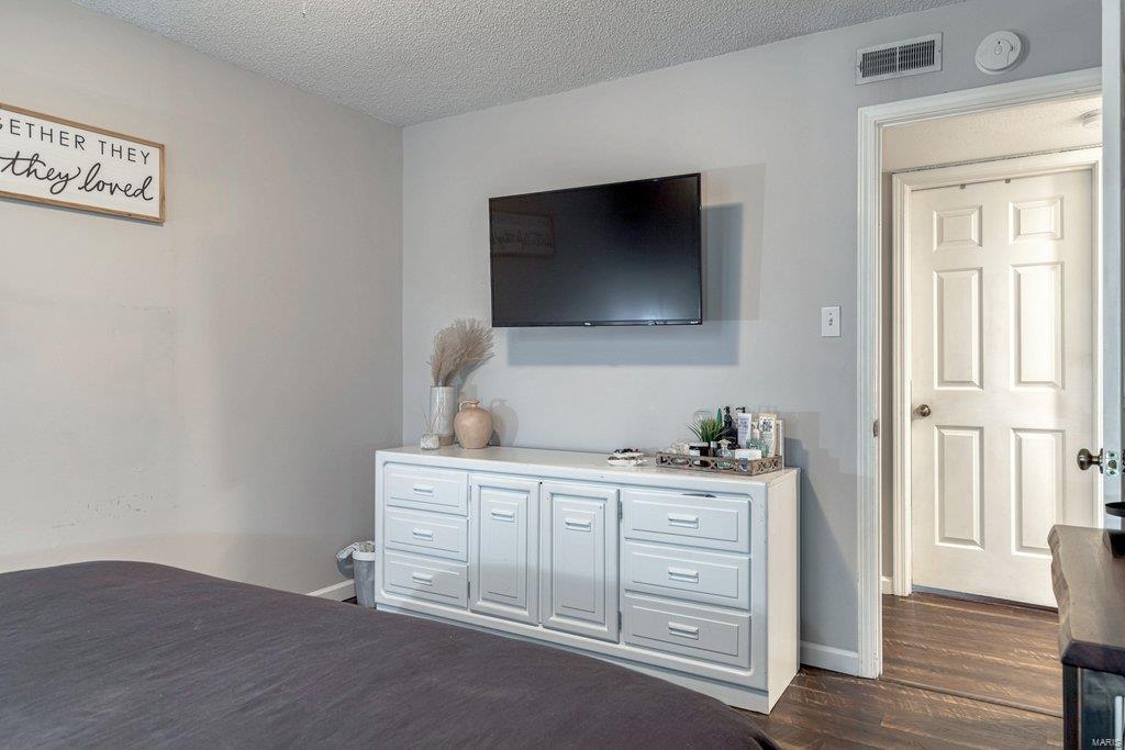9106 Eager Road St. Louis, MO 63144 - Photo 15 of 18 Gallery Image 15