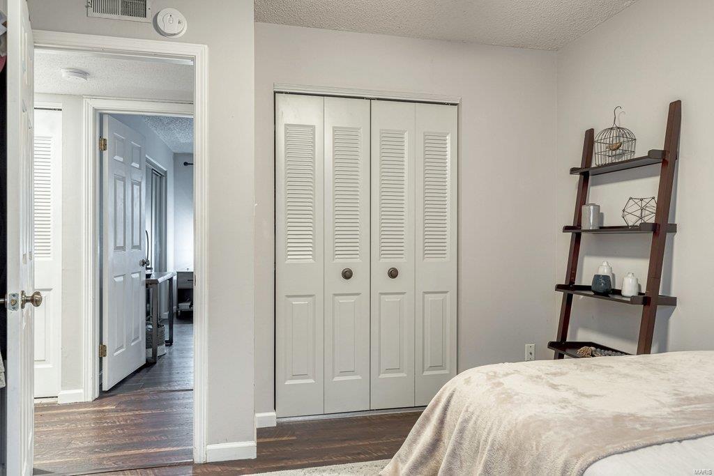9106 Eager Road St. Louis, MO 63144 - Photo 17 of 18 Gallery Image 17