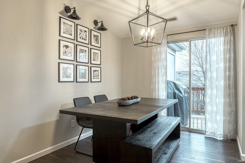 9106 Eager Road St. Louis, MO 63144 - Photo 7 of 18 Gallery Image 7