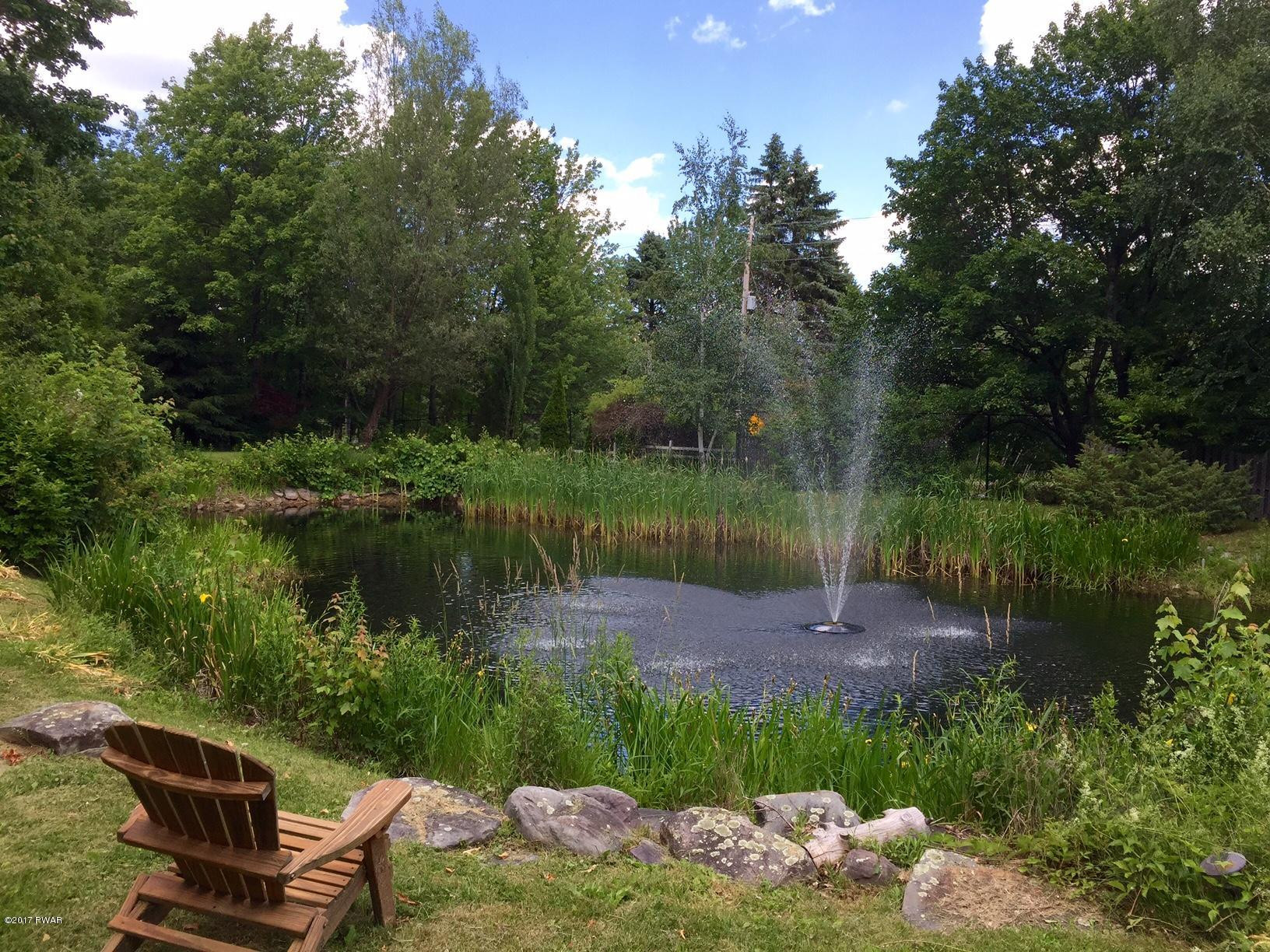 257 Raymondskill Road Milford, PA 18337 - Photo 3 of 39 Beautiful Pond Setting