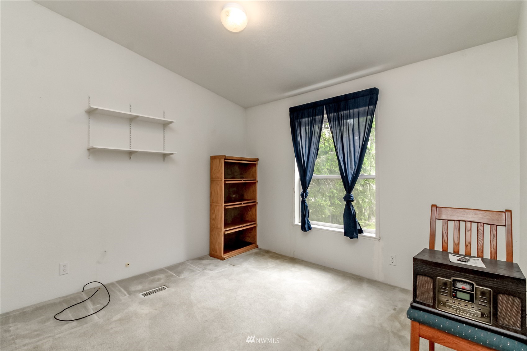 1370 East Pickering Road Shelton, WA 98584 - Photo 17 of 28 Gallery Image 17