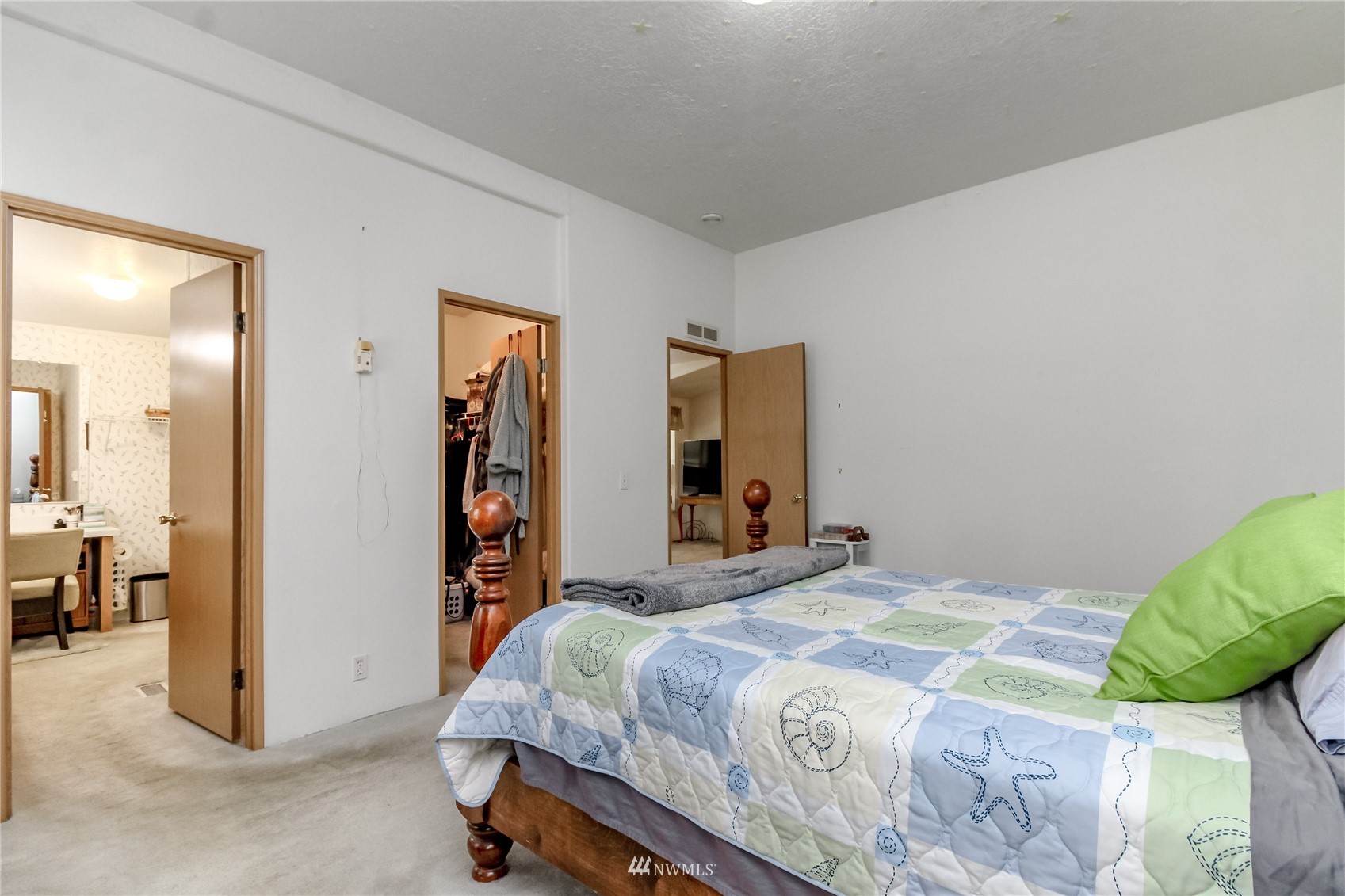 1370 East Pickering Road Shelton, WA 98584 - Photo 20 of 28 Gallery Image 20