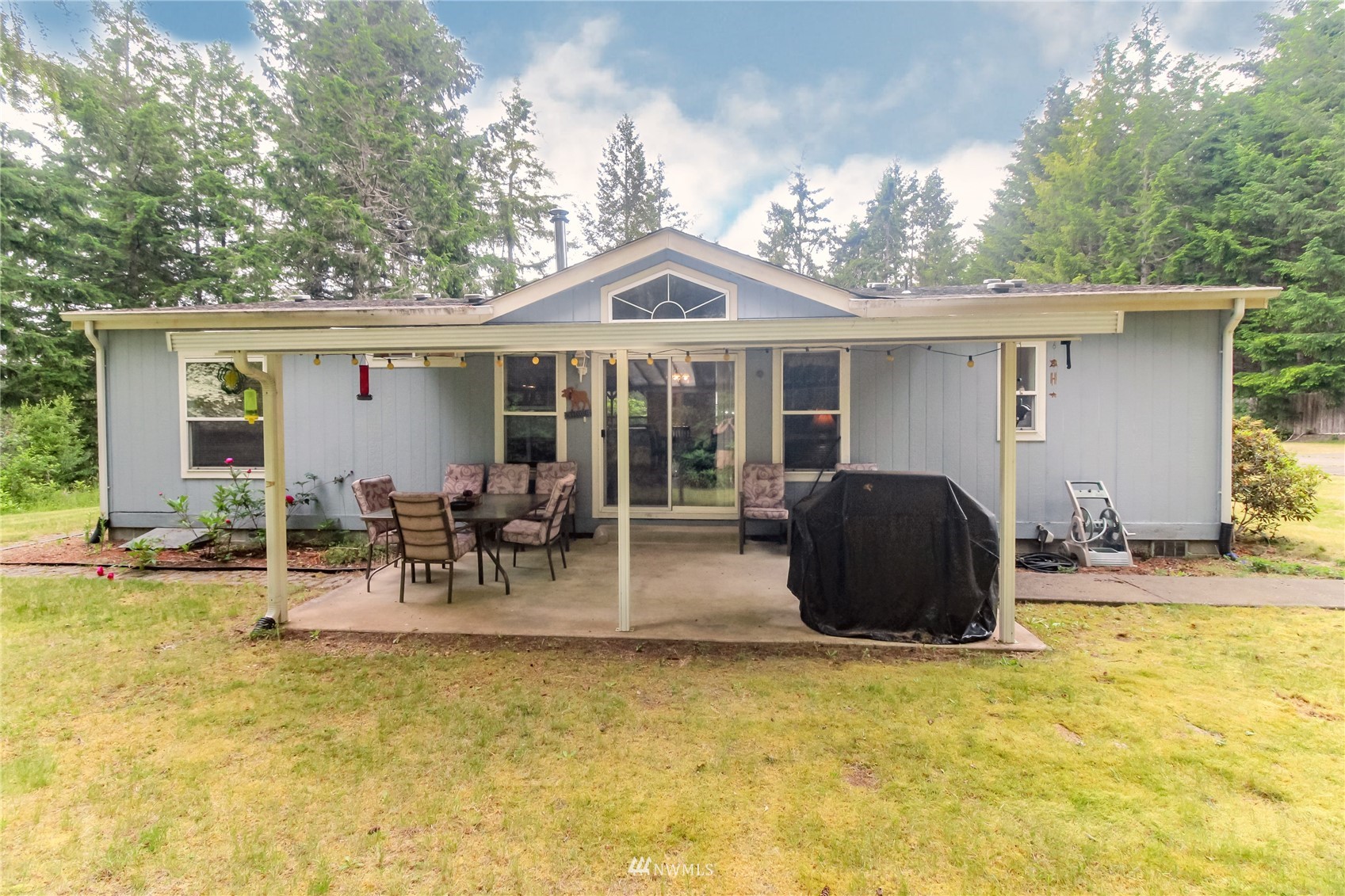 1370 East Pickering Road Shelton, WA 98584 - Photo 4 of 28 Gallery Image 4