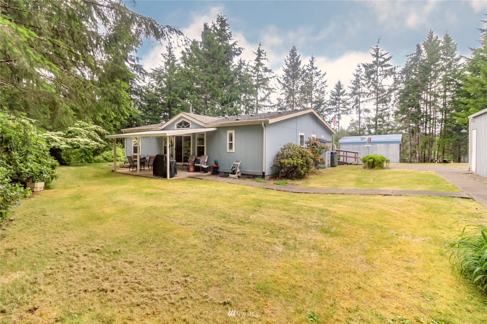 1370 East Pickering Road Shelton, WA 98584 - Photo 5 of 28 Gallery Image 5