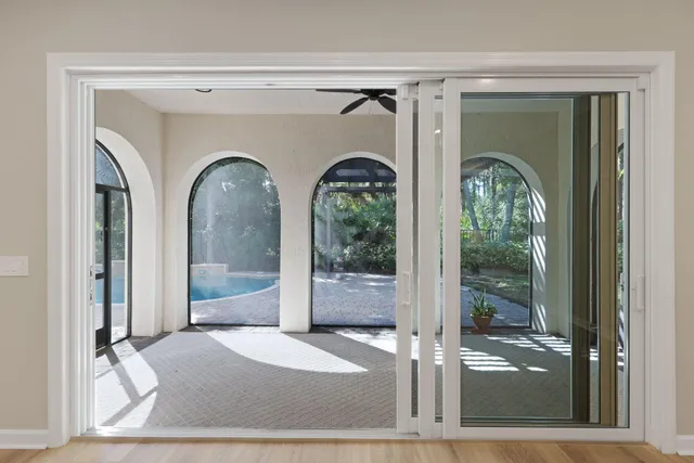 $1,999,000 | 932 Mill Creek Drive, Palm Beach Gardens, FL 33410