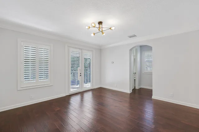 $1,999,000 | 932 Mill Creek Drive, Palm Beach Gardens, FL 33410