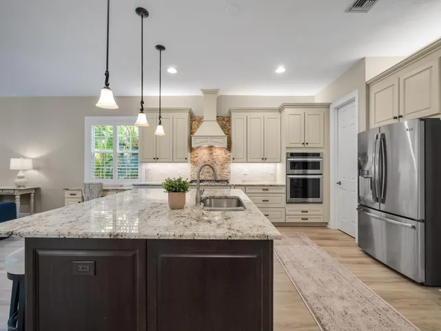 $1,999,000 | 932 Mill Creek Drive, Palm Beach Gardens, FL 33410