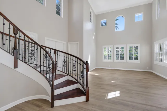 $1,999,000 | 932 Mill Creek Drive, Palm Beach Gardens, FL 33410