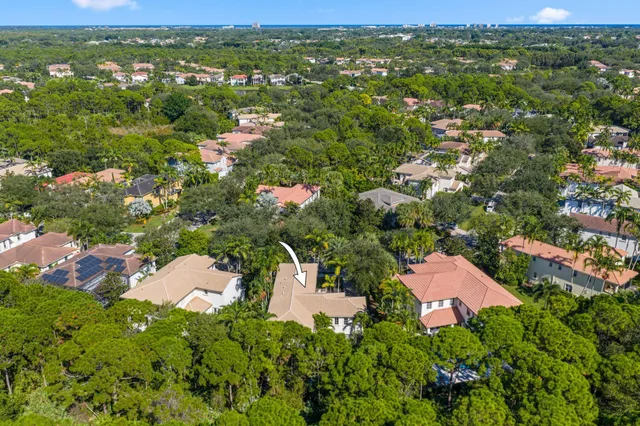 $1,999,000 | 932 Mill Creek Drive, Palm Beach Gardens, FL 33410