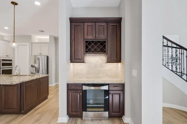 $1,999,000 | 932 Mill Creek Drive, Palm Beach Gardens, FL 33410