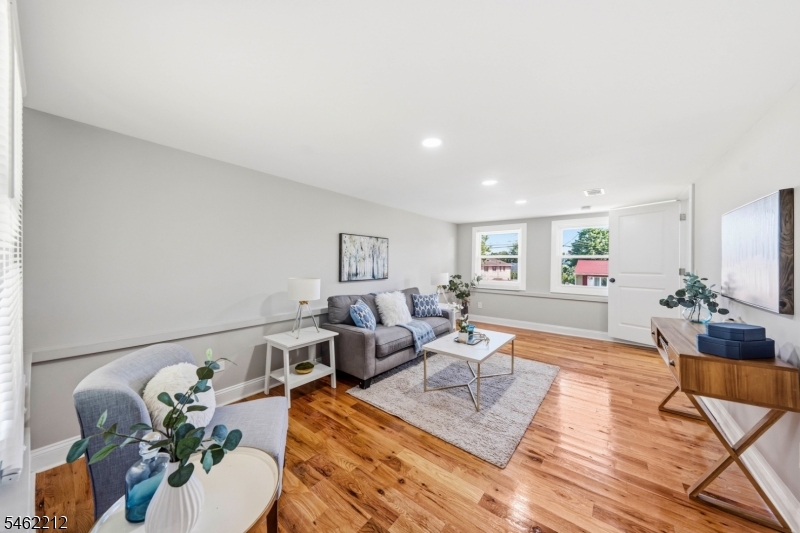 18 Lorelei Road West Orange, NJ 07052 - Photo 7 of 32 Gallery Image 7