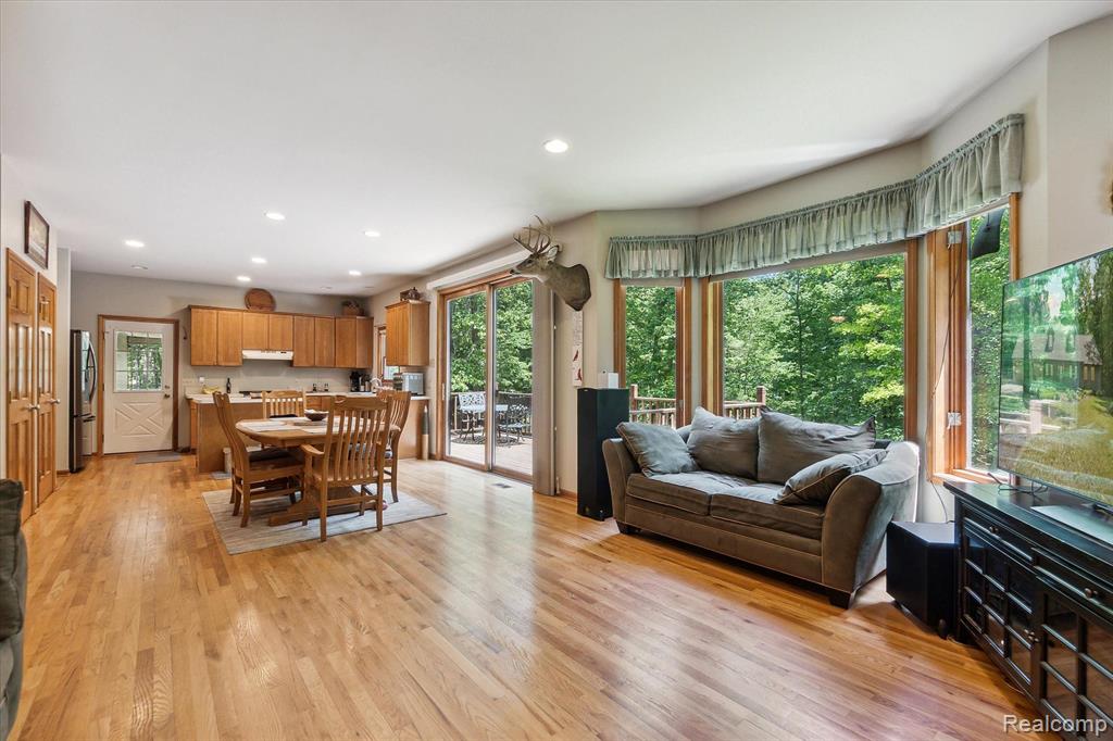3365 East Dean Road Howell, MI 48855 - Photo 10 of 50