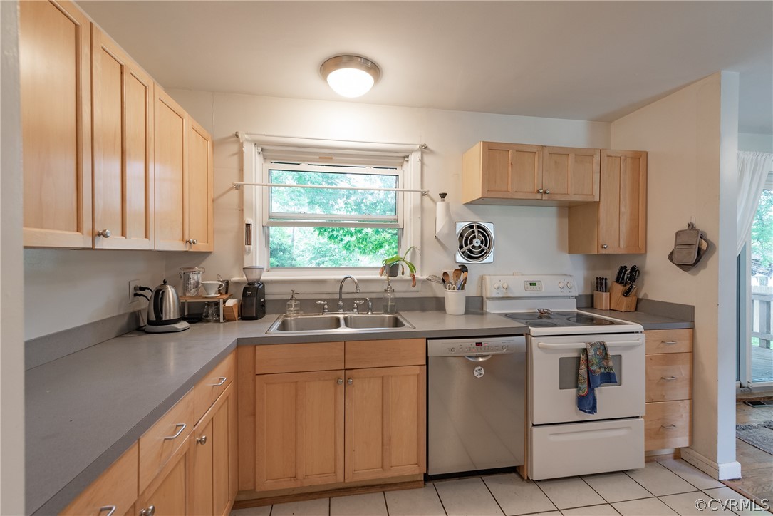 2703 Dancer Road Henrico, VA 23294 - Photo 11 of 25 Gallery Image 11