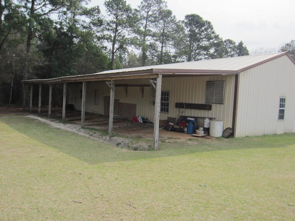 180 Harness Road Batesburg, SC 29006 - Photo 3 of 28